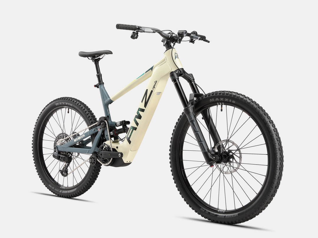 TS2502AXS-Rightrear